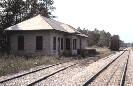 D&M  Ossineke Depot